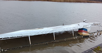 Ущерб водному объекту от затонувшего в Калининграде судна превысил 17 млн рублей
