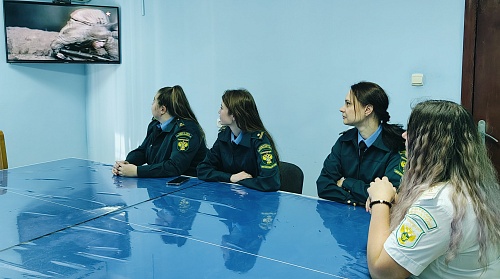 В Республике Адыгея сотрудники Управления посмотрели фильм о Великой Отечественной войне