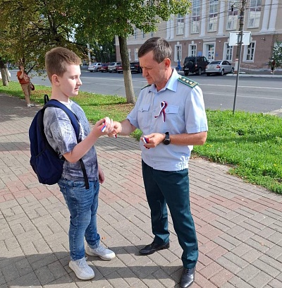 Сотрудники Росприроднадзора в Нижнем Новгороде и Мордовии готовятся к празднованию Дня Государственного флага Российской Федерации