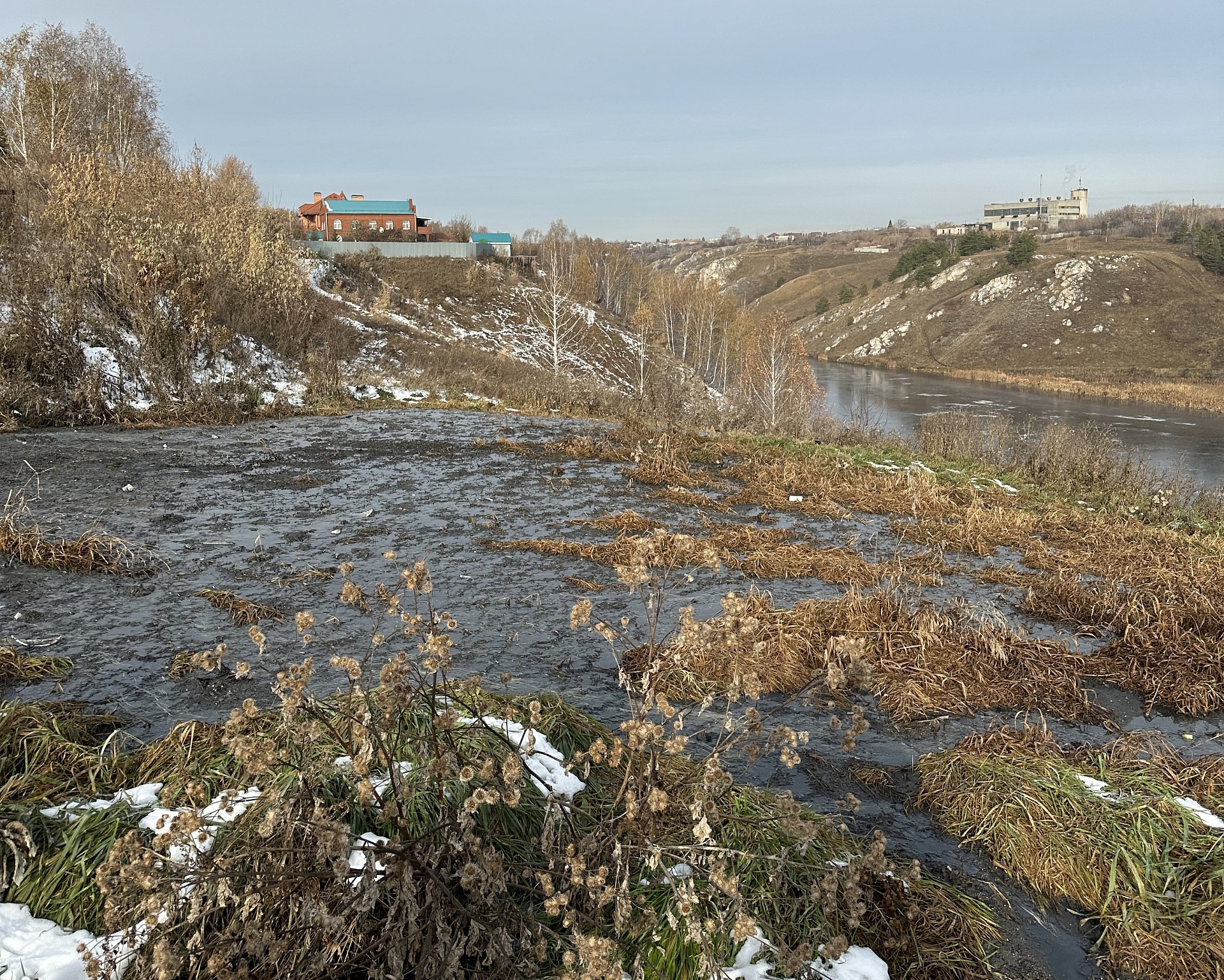 Инспекторы Росприроднадзора провели выездное обследование р. Исеть в районе пгт. Мартюш